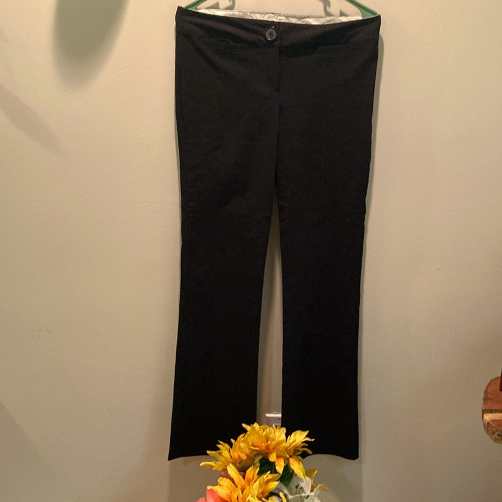 Black Maddy M size 4 Bootlegged pants.
